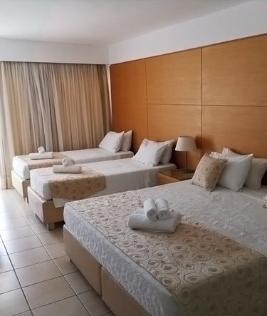 Jacuzzi Family<br>Land View